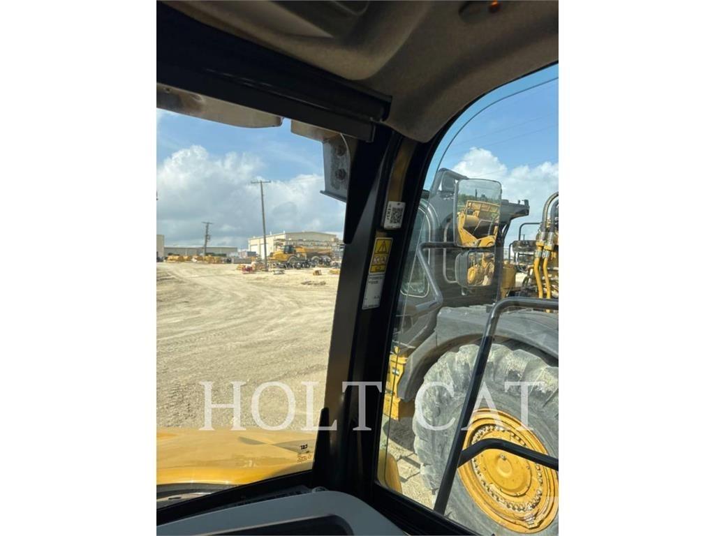 CAT W00 725 Automobilinės cisternos