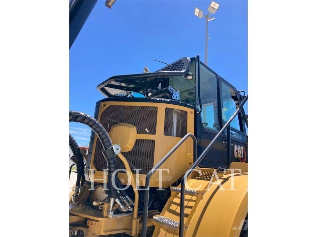 CAT W00 740GC Automobilinės cisternos