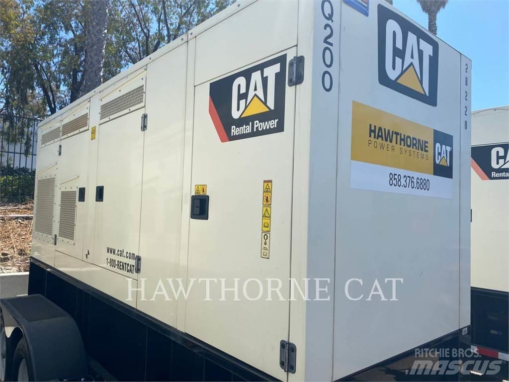 CAT XQ 200 Kiti generatoriai