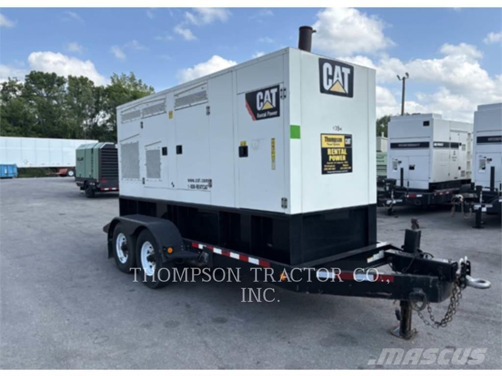 CAT XQ 200 Kiti generatoriai