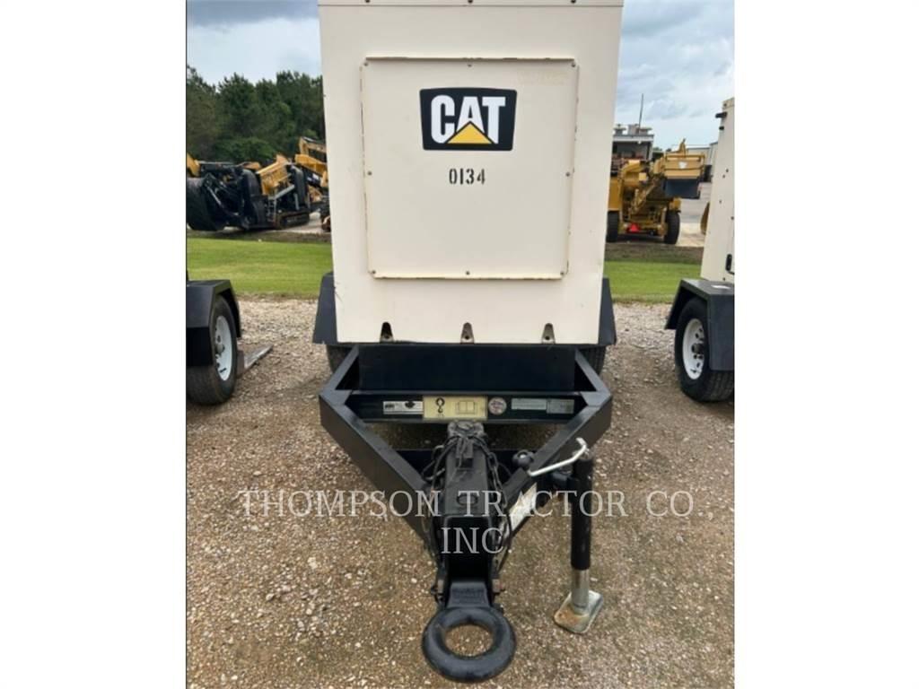 CAT XQ 35 Kiti generatoriai