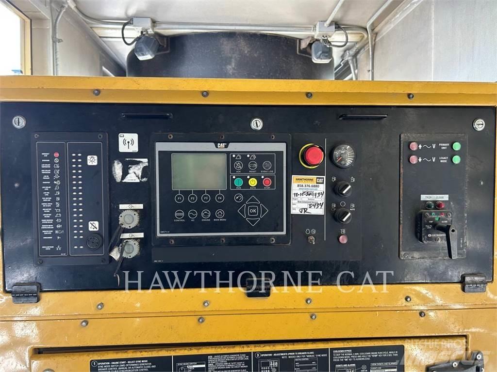 CAT XQ 800 Kiti generatoriai