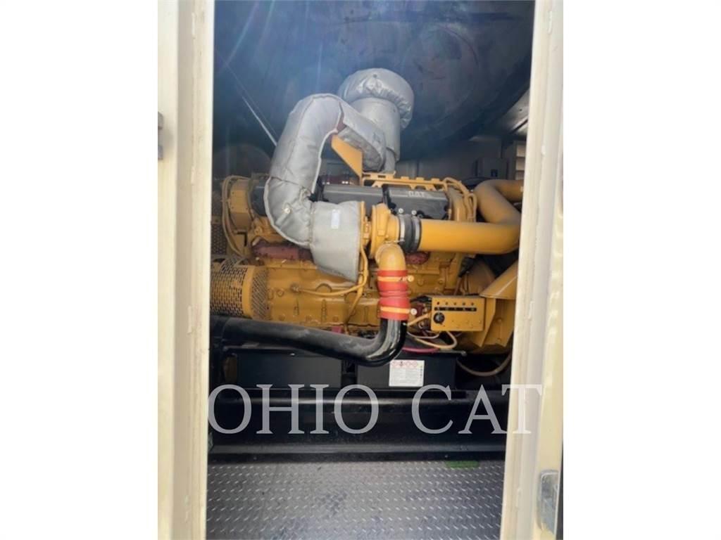 CAT XQ 800 Kiti generatoriai