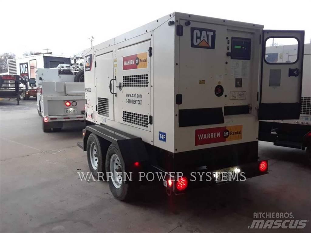 CAT XQ125 T4F Kiti generatoriai