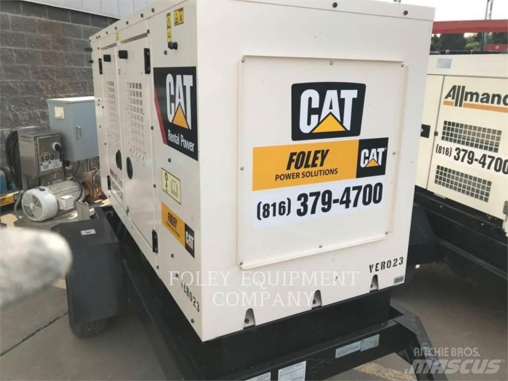 CAT XQ125KVA Kiti generatoriai