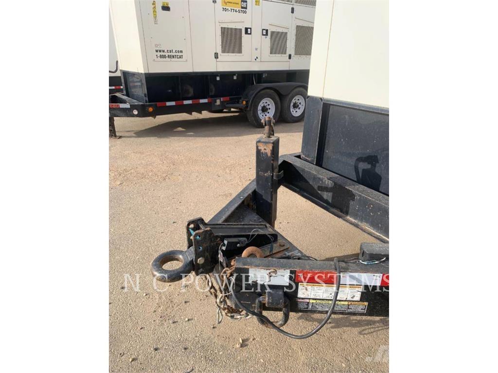CAT XQ200N Kiti generatoriai