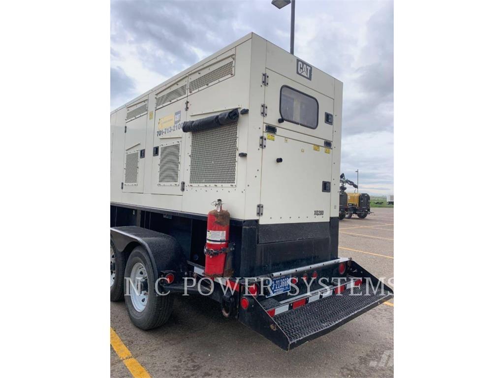 CAT XQ200N Kiti generatoriai