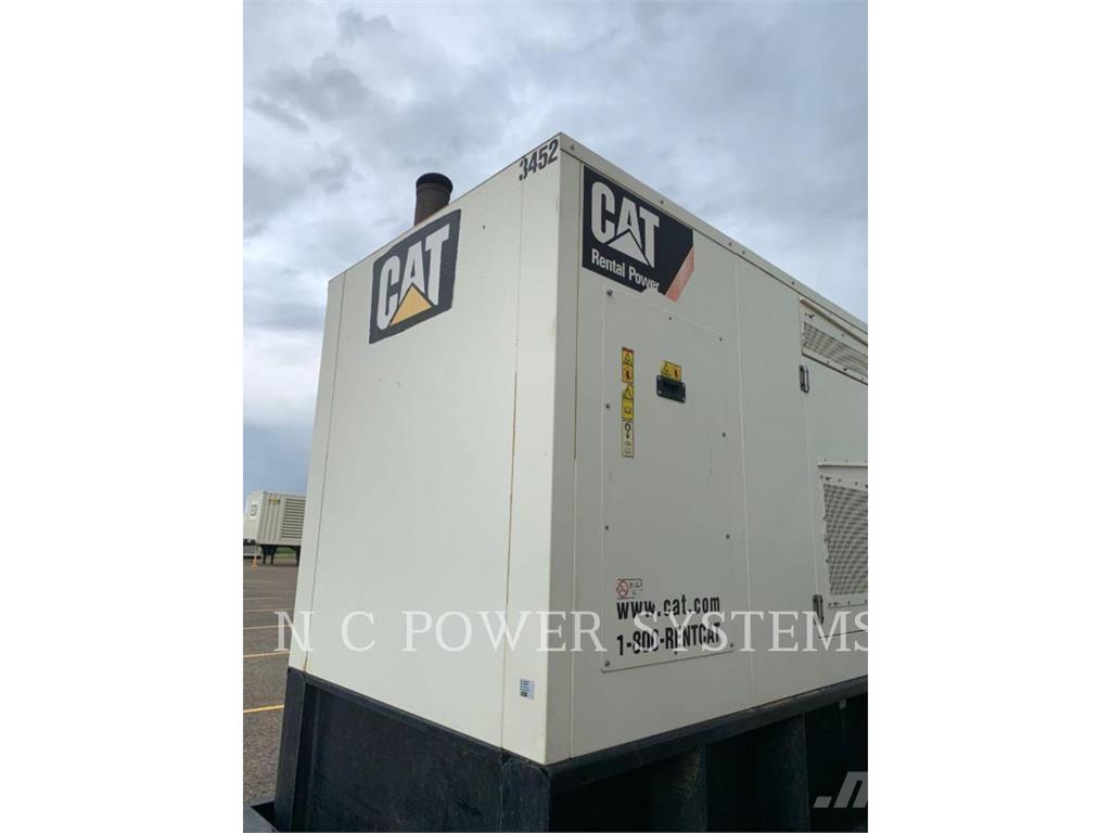 CAT XQ200N Kiti generatoriai