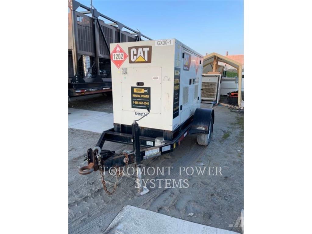 CAT XQ30- 208/480 Kiti generatoriai