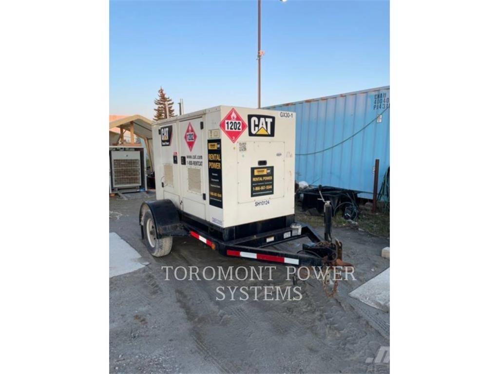 CAT XQ30- 208/480 Kiti generatoriai