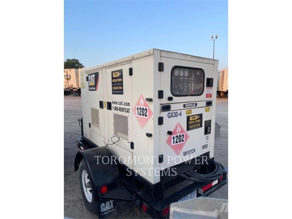 CAT XQ30- 208/480 Kiti generatoriai