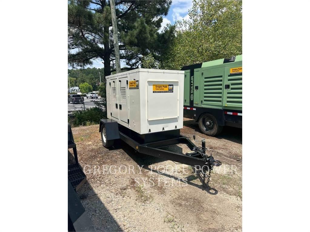 CAT XQ35 Kiti generatoriai