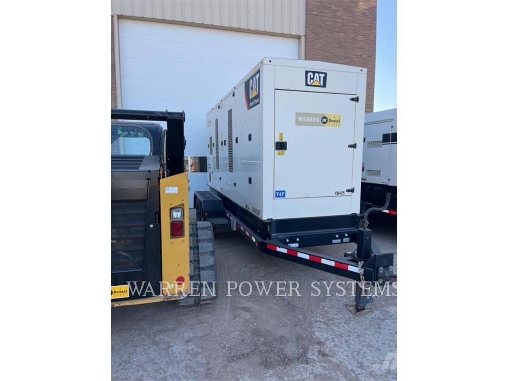 CAT XQ425 T4F Kiti generatoriai