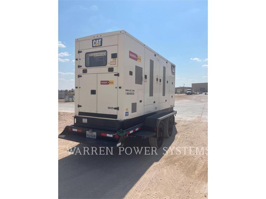 CAT XQ425 T4F Kiti generatoriai