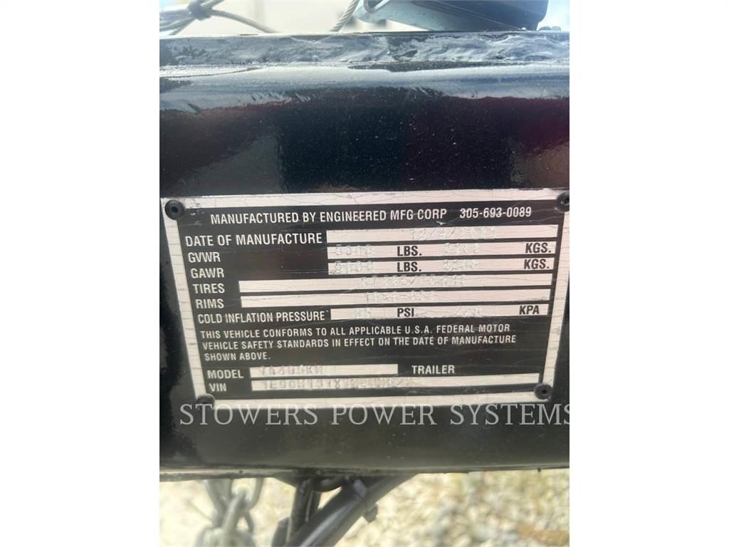 CAT XQ60 - 48KW Kiti generatoriai