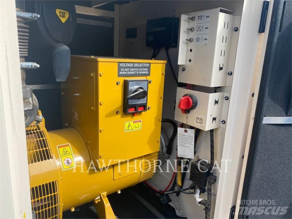 CAT XQ60T4F Kiti generatoriai