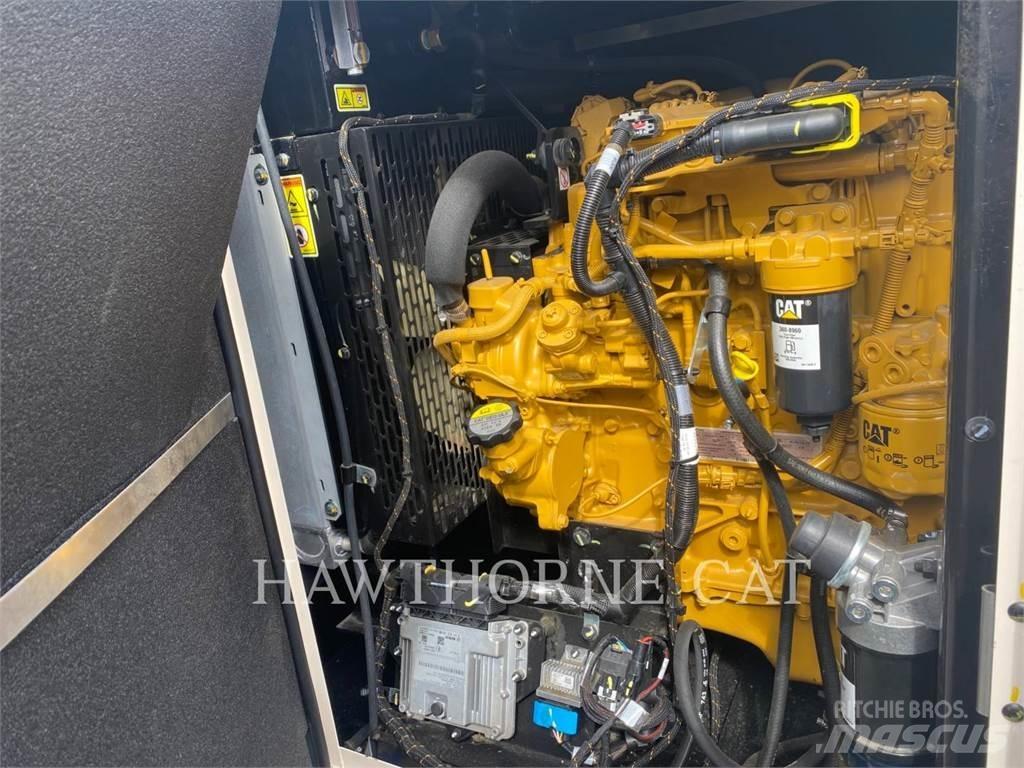 CAT XQ60T4F Kiti generatoriai