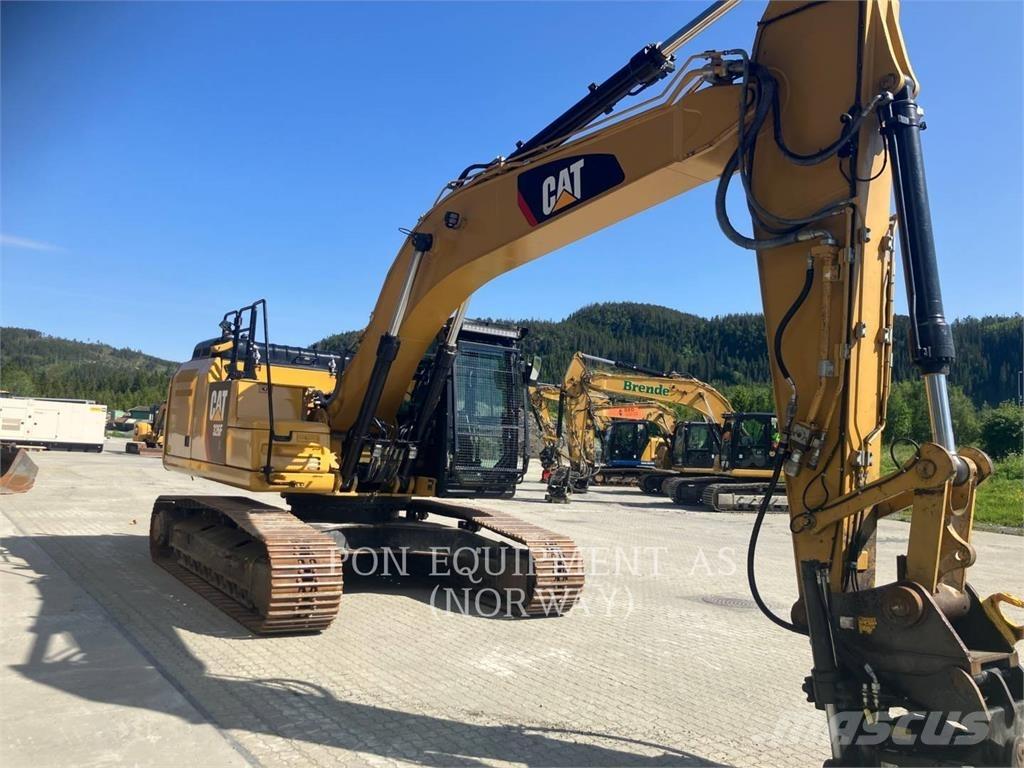Caterpillar 326FL Vikšriniai ekskavatoriai