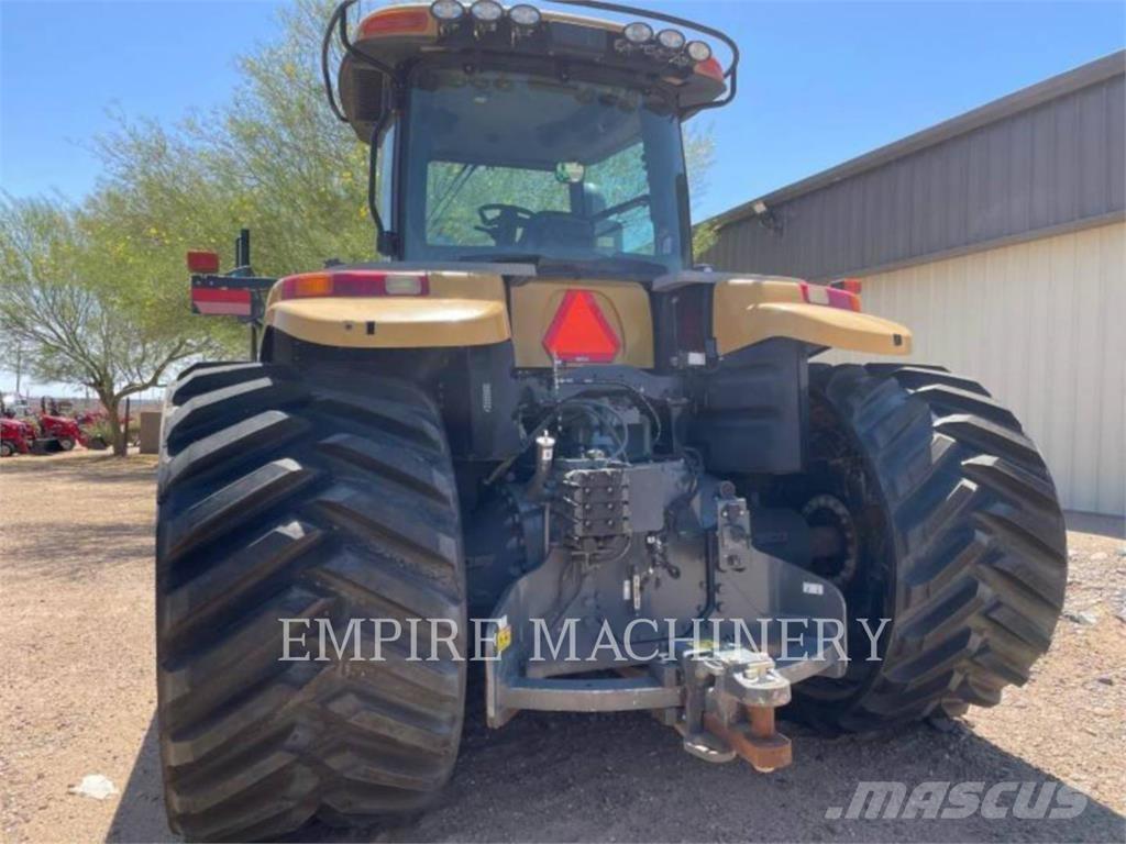 Challenger MT875E Traktoriai