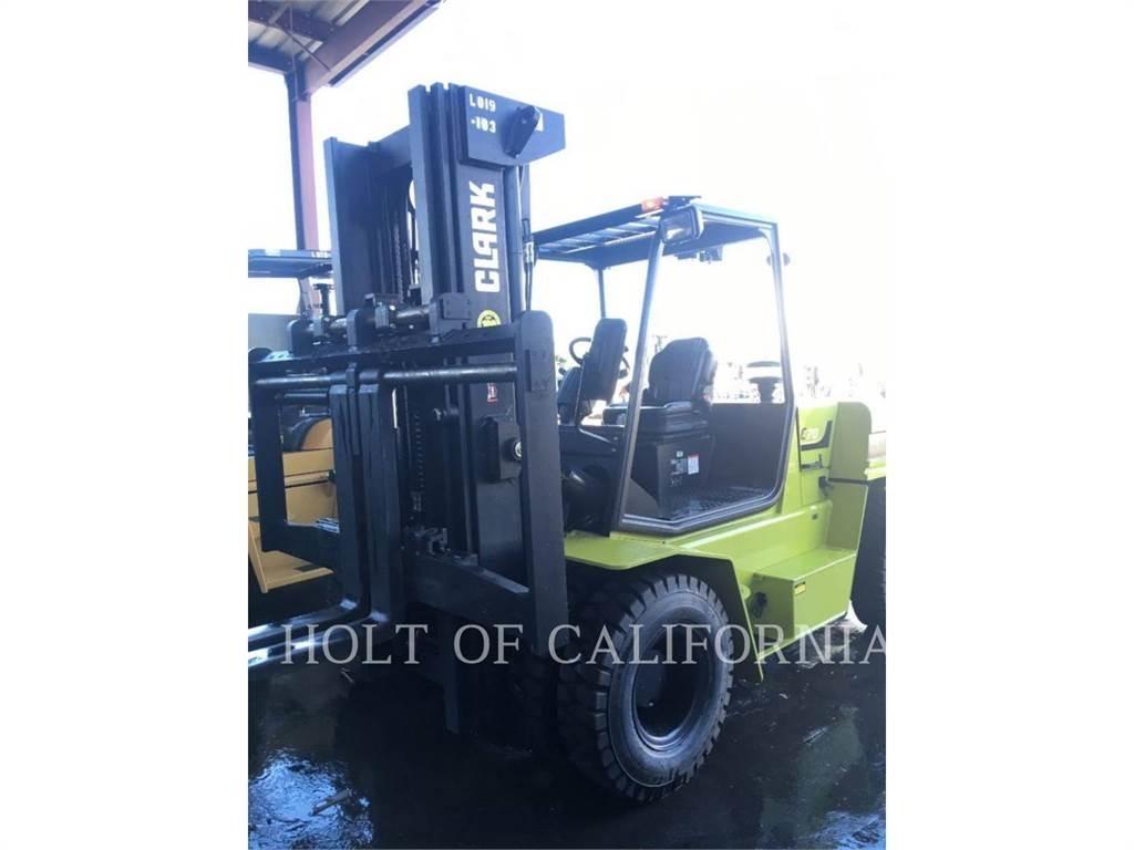 Clark C70D Dyzeliniai krautuvai