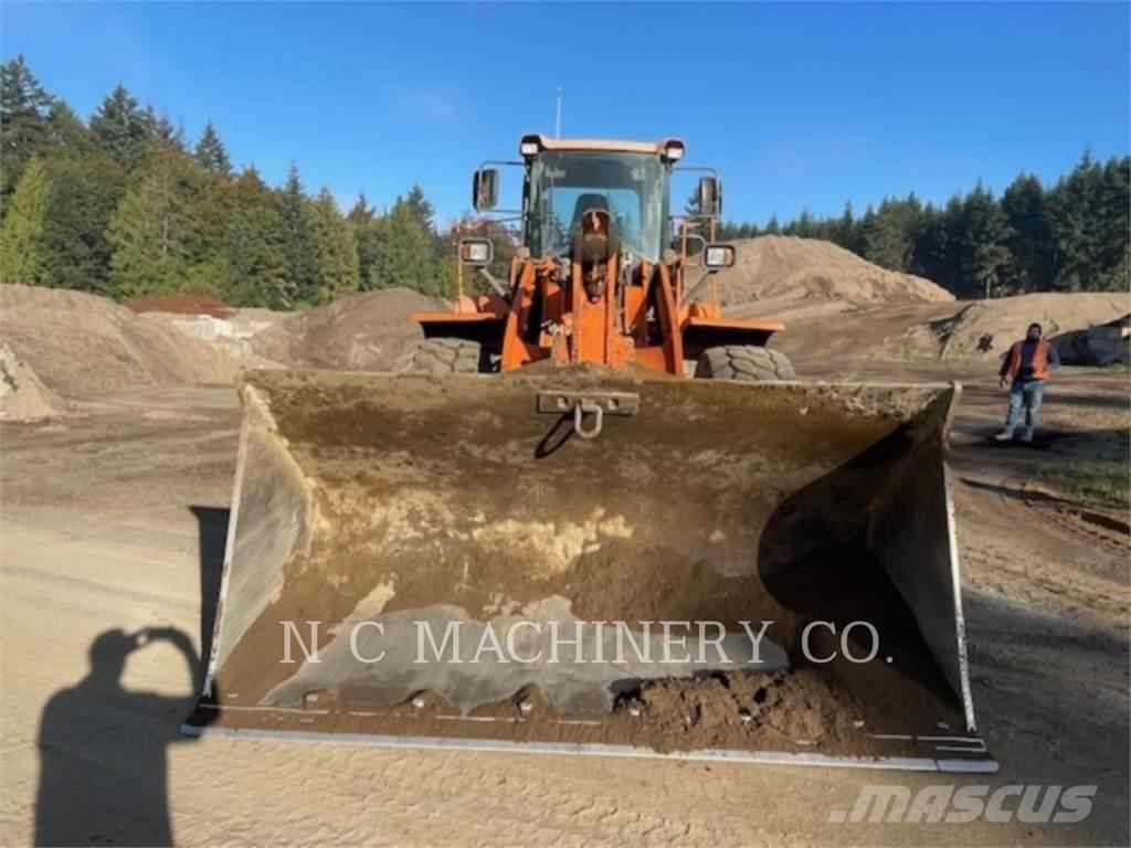 Doosan DL420-3 Naudoti ratiniai krautuvai