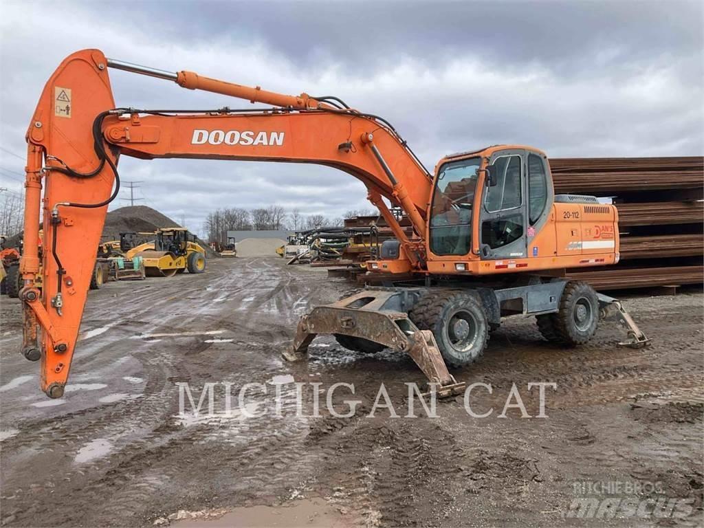 Doosan DX210W Ratiniai ekskavatoriai
