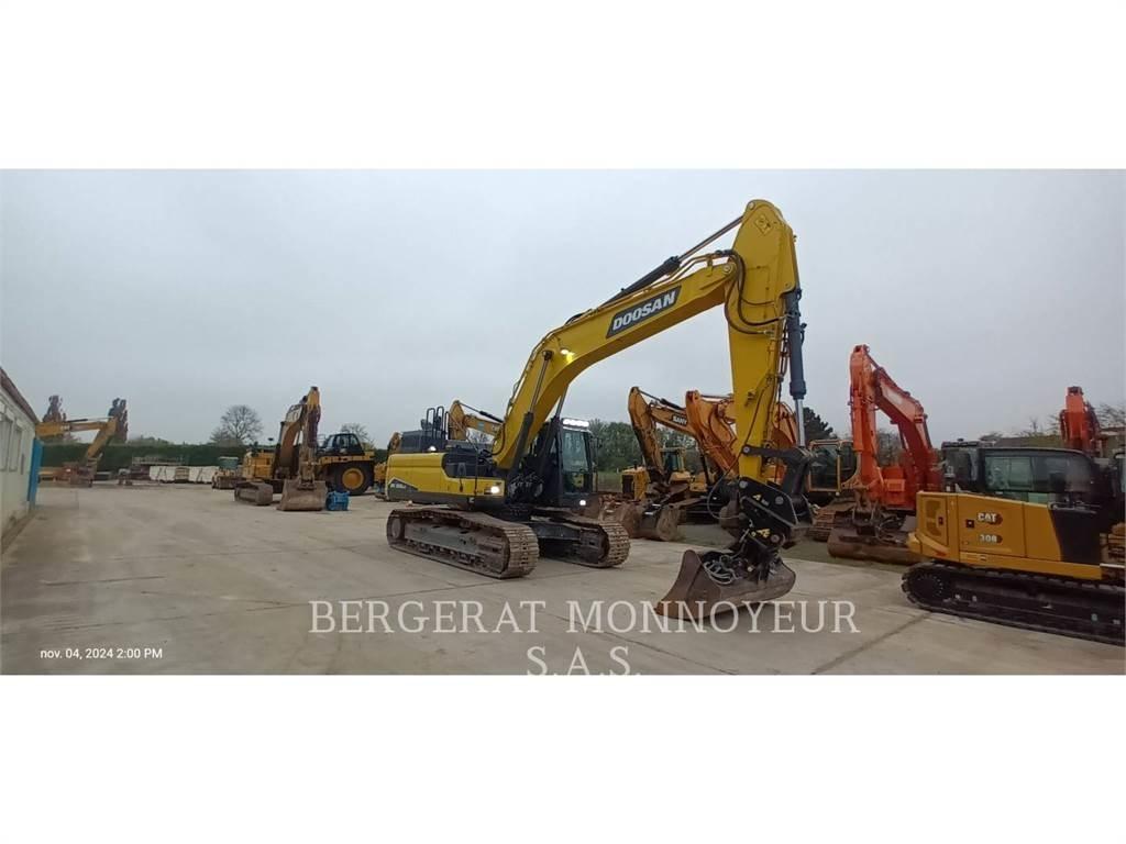 Doosan DX300 Vikšriniai ekskavatoriai