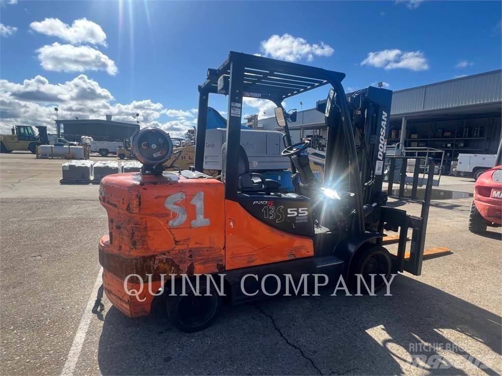 Doosan GC55C-5 Šakiniai krautuvai - Kita