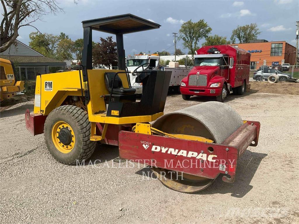 Dynapac CA151D Vieno būgno volai