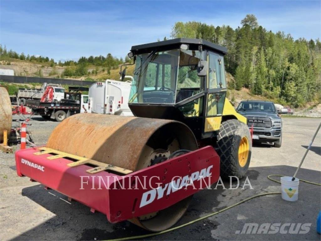 Dynapac CA252D Gruntiniai volai