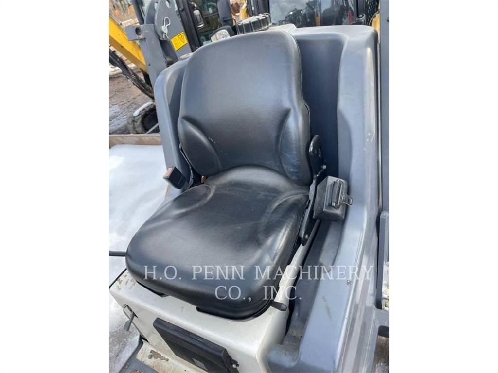 Dynapac CC900G Gruntiniai volai