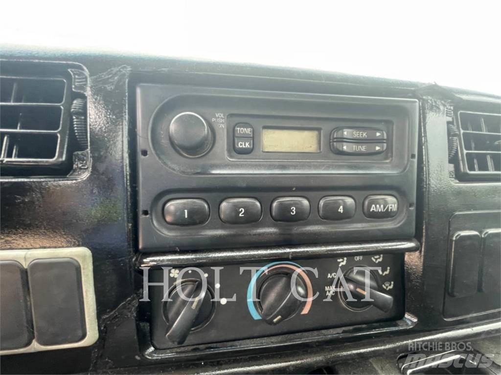 Ford F750 Automobilinės cisternos