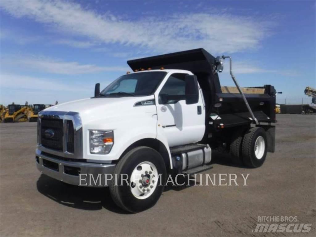 Ford / New Holland F750 Automobilinės cisternos