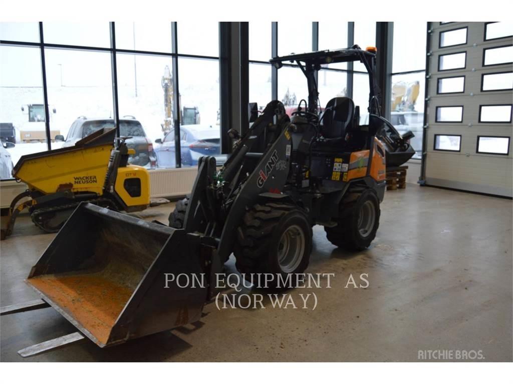  G2200 E Naudoti ratiniai krautuvai