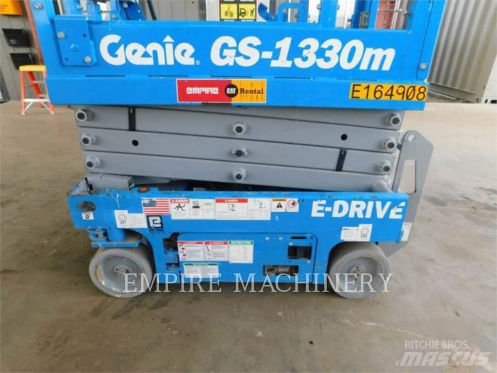 Genie GS1330 Alkūniniai keltuvai