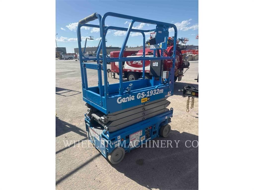 Genie GS1932M Žirkliniai keltuvai