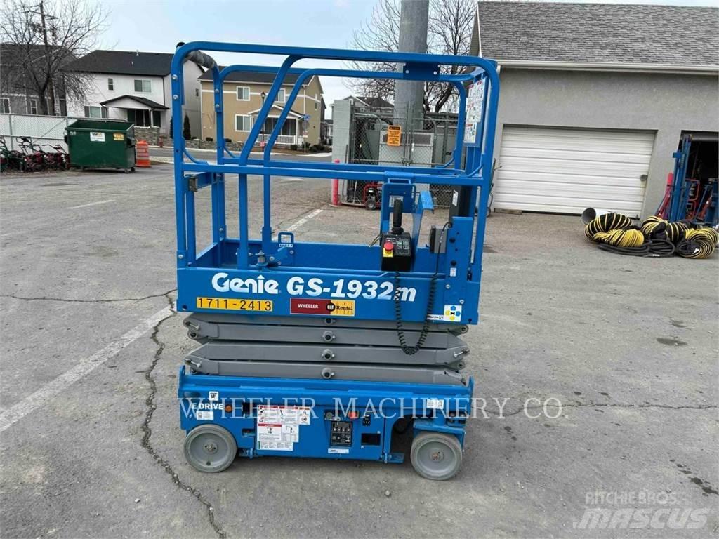 Genie GS1932M Žirkliniai keltuvai