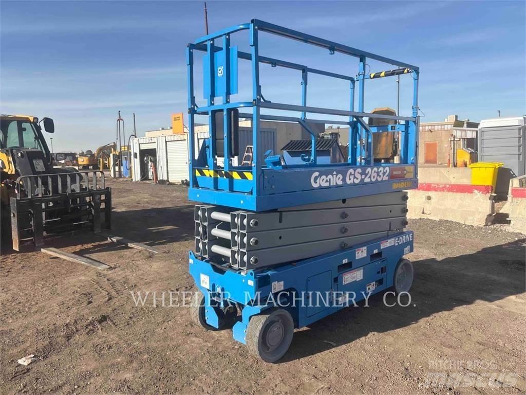Genie GS2632 Žirkliniai keltuvai