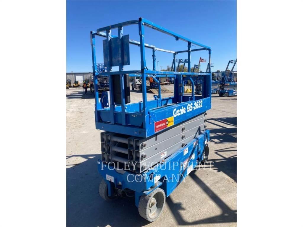 Genie GS2632 Žirkliniai keltuvai