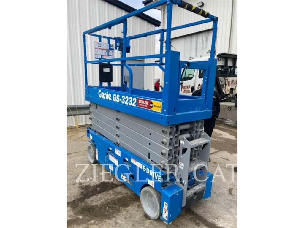 Genie GS3232 Žirkliniai keltuvai