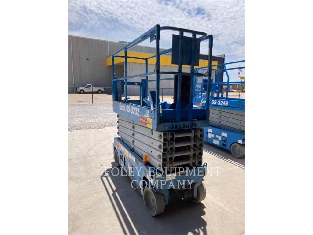 Genie GS3232O Žirkliniai keltuvai