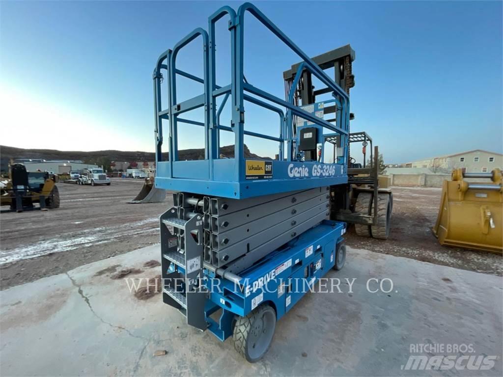 Genie GS3246 Žirkliniai keltuvai