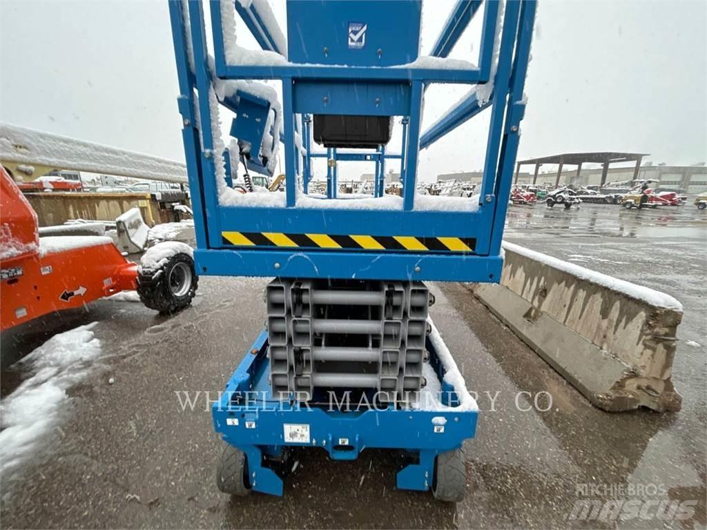 Genie GS3246 Žirkliniai keltuvai