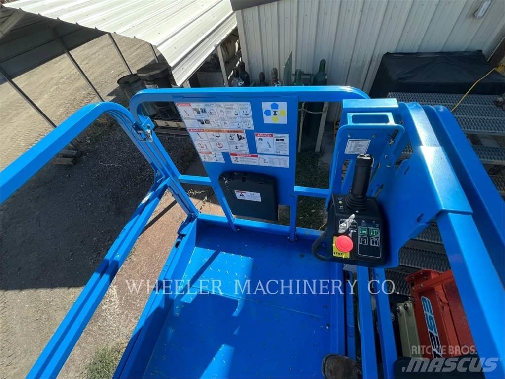 Genie GS3246 Žirkliniai keltuvai