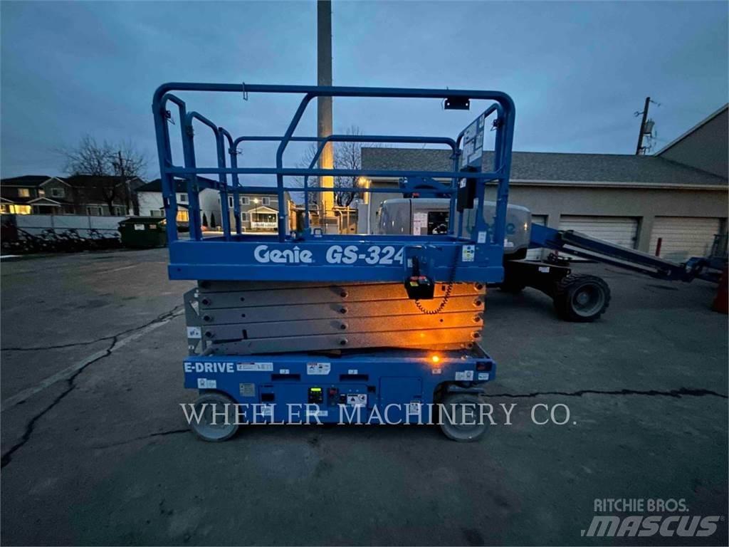 Genie GS3246 Žirkliniai keltuvai