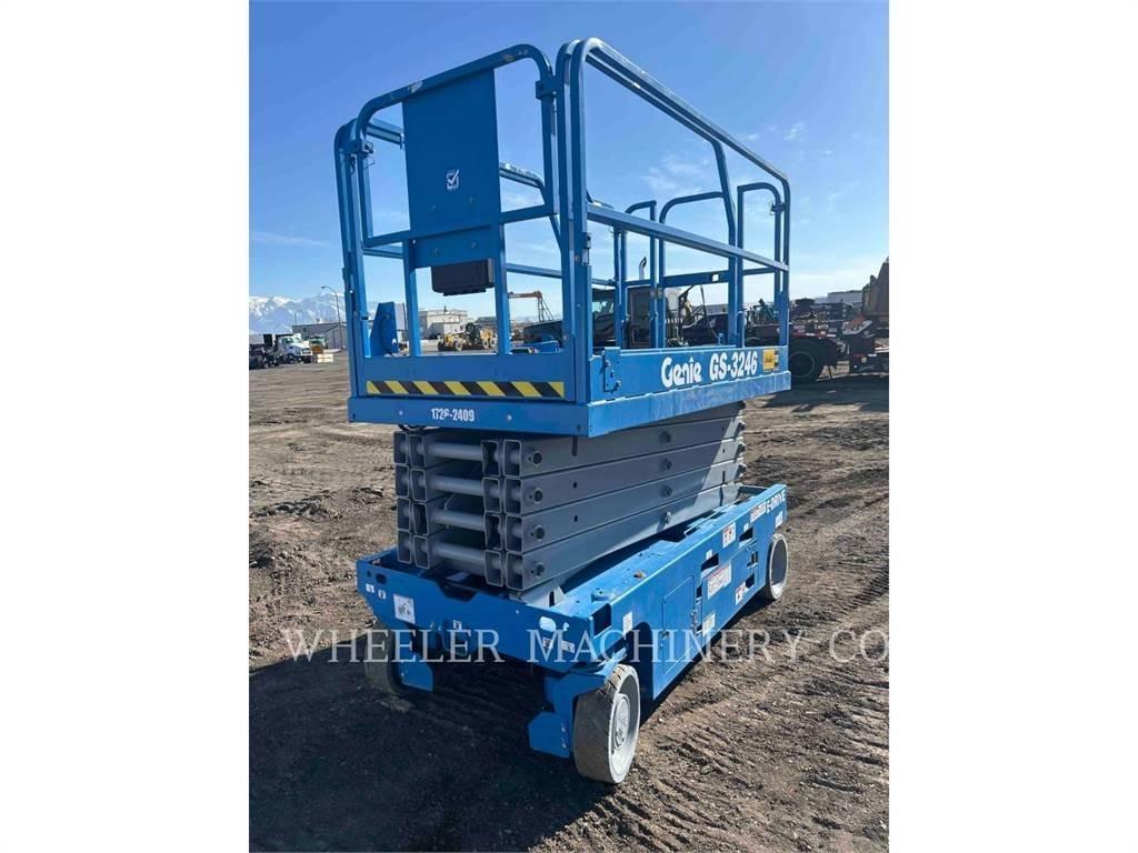 Genie GS3246 Žirkliniai keltuvai