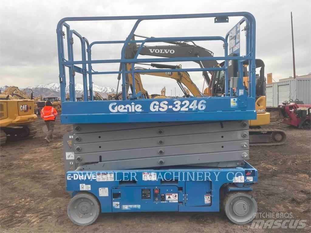 Genie GS3246 Žirkliniai keltuvai