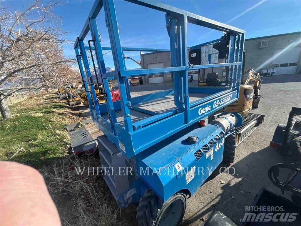 Genie GS3268 RT Žirkliniai keltuvai