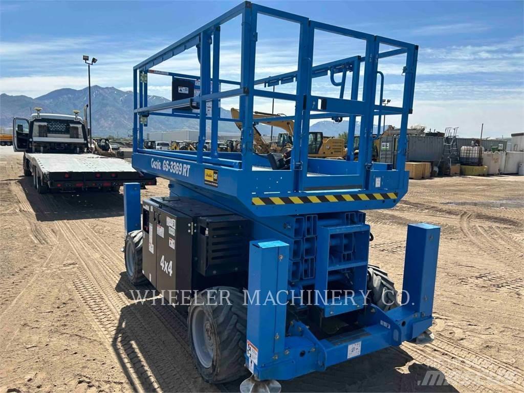 Genie GS3369 RT Žirkliniai keltuvai