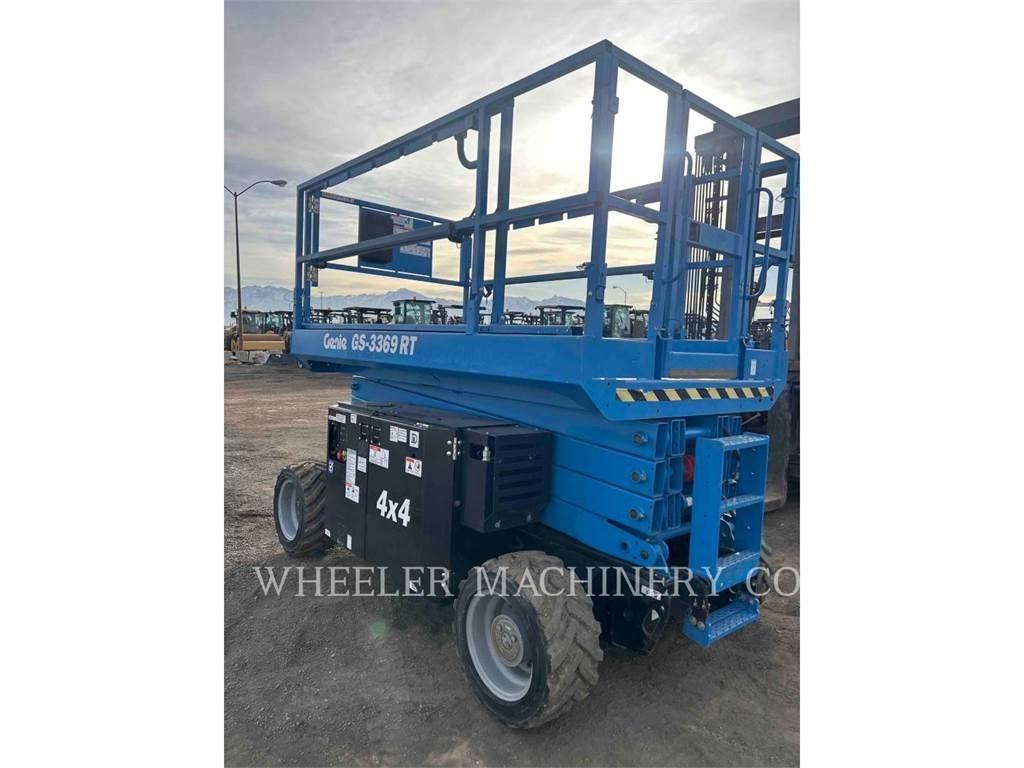 Genie GS3369 RT Žirkliniai keltuvai